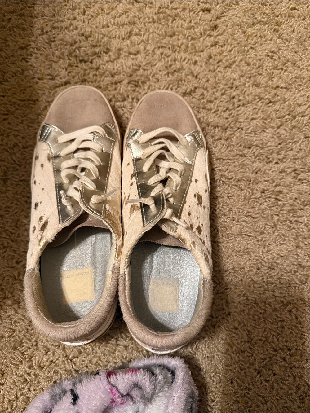Dolce Vita Cream and Metallic Silver Low-Top Sneakers